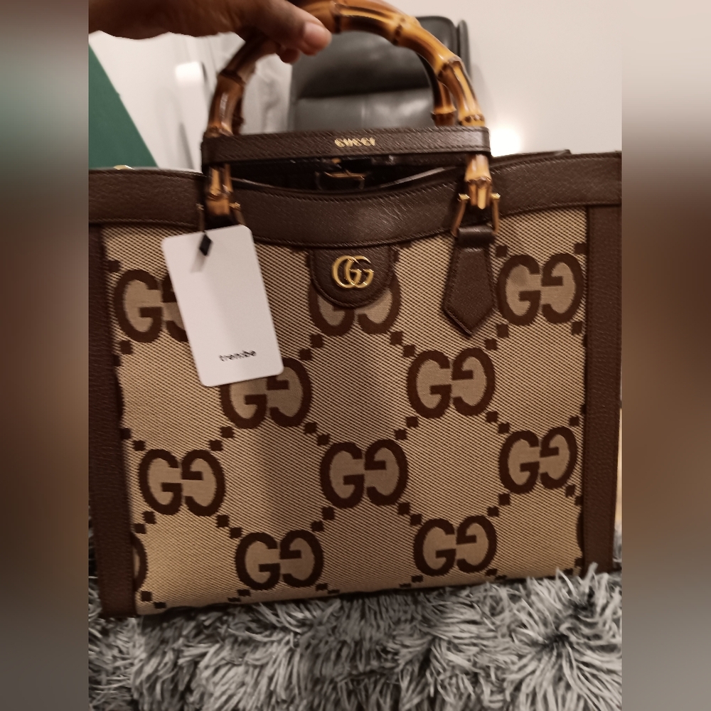 Gucci Bag - Picture 3 of 3
